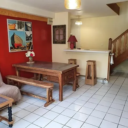 Gite Tulipe A La Ferme De Kerloury A Paimpol A 900M Du Gr34 Et D Une Plage Pres De Brehat Holiday home *